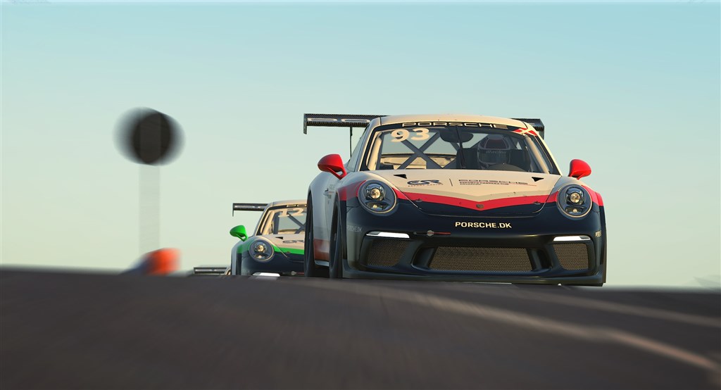 Porsche Danmark Esports Team - Frederik Kjeldgaard, Mikkel O. Pedersen, Bastian Buus og Magnus Wasteson.
(Foto: Porsche Danmark)